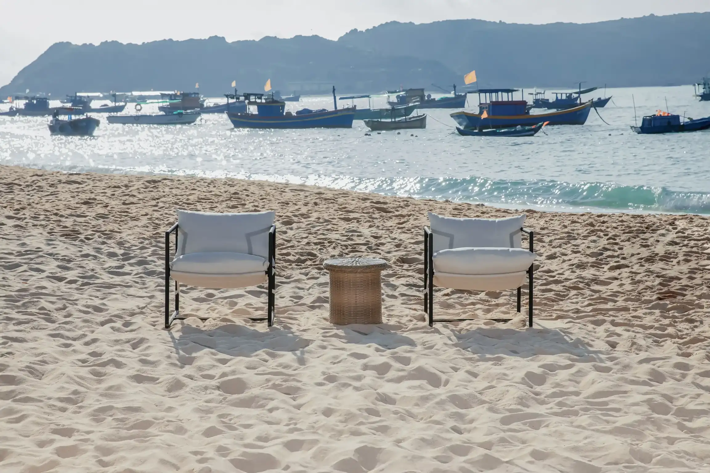 Chester Sling Accent Chair 12